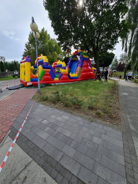 Wynajem dmuchanych atrakcji