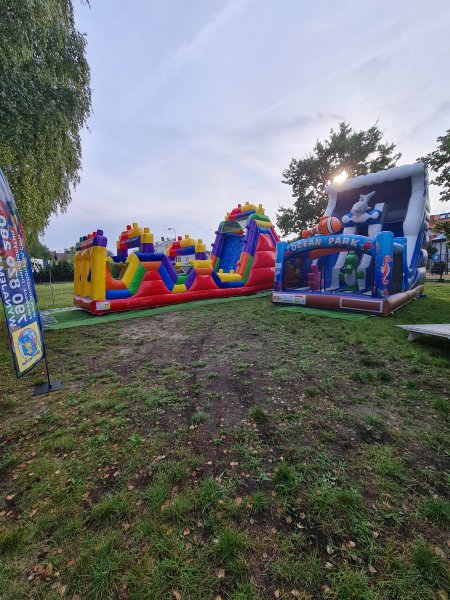 Wynajem dmuchanych atrakcji